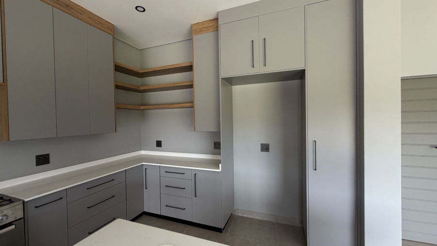  Bedroom Property for Sale in Vyfhoek A H North West